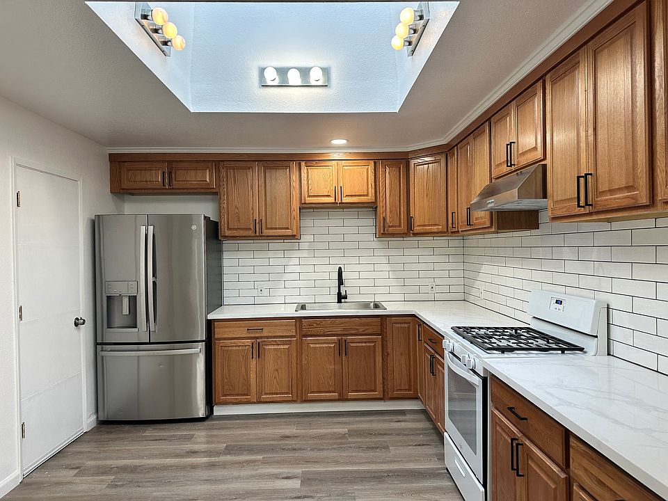 1st image of 5622 Carlos Ave APT A