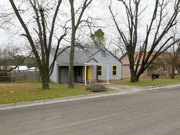 3rd image of 203 N Arnold St