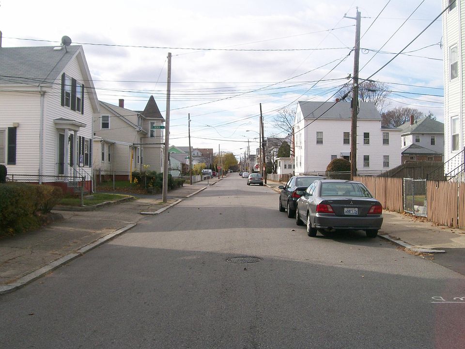 108 Johnson St, Pawtucket, RI 02860 Zillow