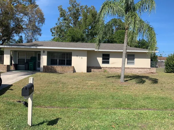 313 NW Tyler Ave, Port Saint Lucie, FL 34983
