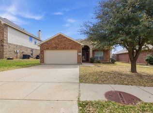 941 Jodie Dr, Weatherford, TX 76087