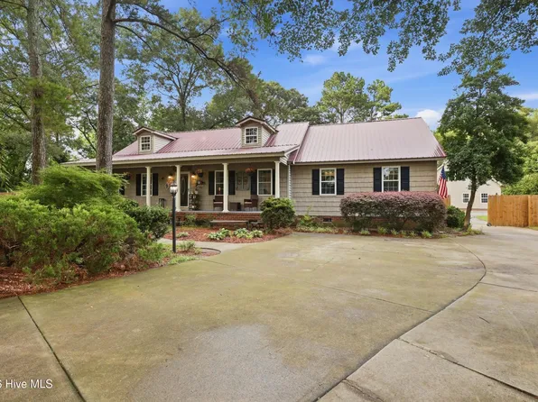 103 Wagon Circle, Seven Springs, NC 28578