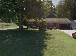 116 Maplewood Dr, New Middletown, OH 44442