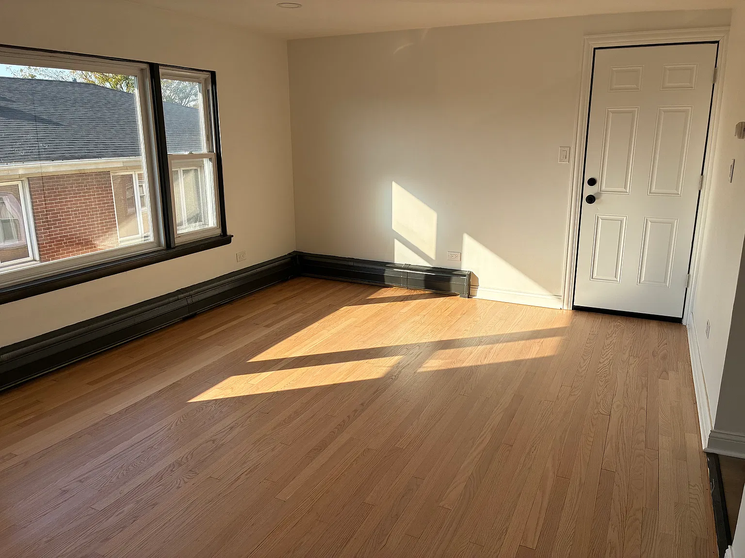 1 bed, $1,400 — Photo 3