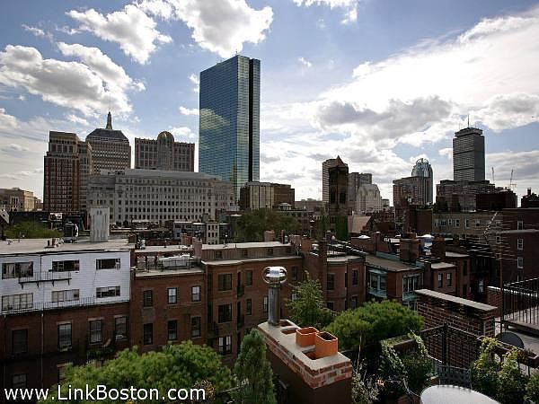 2nd image of 74-76 Marlborough St #Penthouse 4