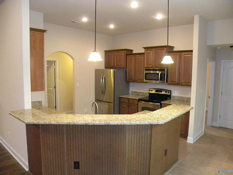 623 Summer Cove Cir NW — Photo 9