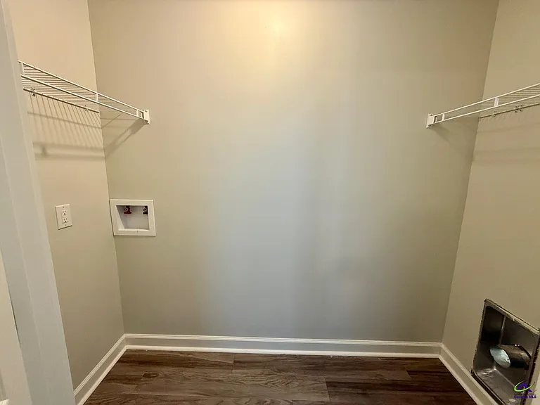 116 Webster Way — Photo 11