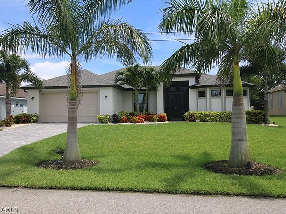 4th image of 2240 SW 27th Ter