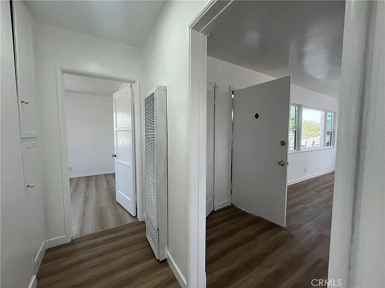 2220 Delaware Ave #C — Photo 12