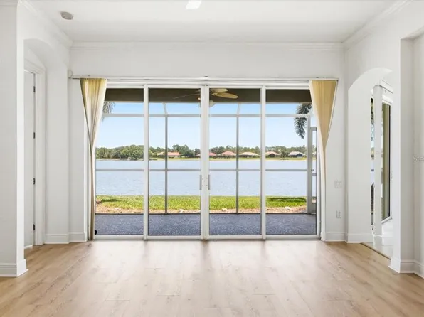 6515 MOORINGS POINT CIRCLE #102, LAKEWOOD RANCH, FL 34202