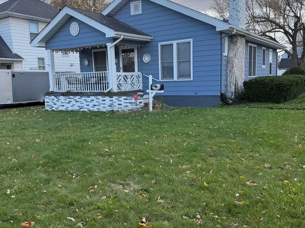 1402 Woodcroft Ave, Flint, MI 48503