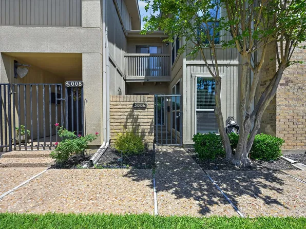 3006 Wayside Dr, Bedford, TX 76021