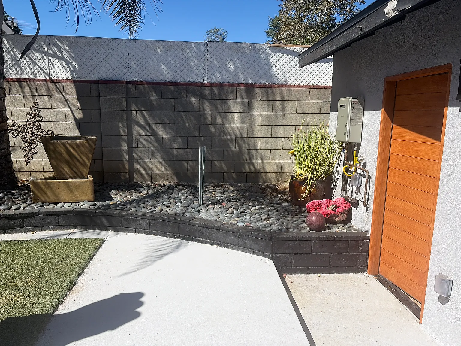 7943 Jordan Ave — Photo 4