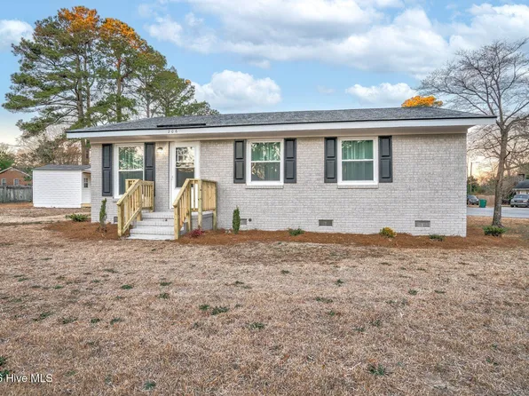 206 N Lumber St, Nashville, NC 27856