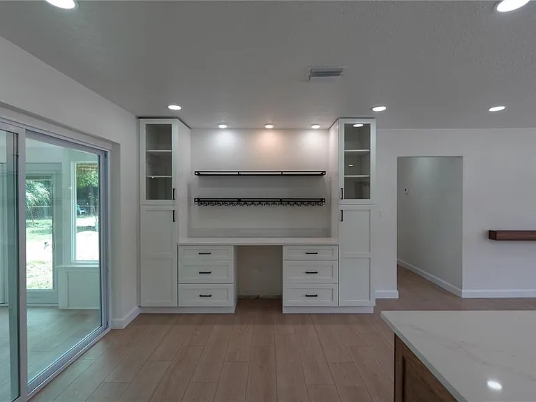 5 S Hercules Ave — Photo 12