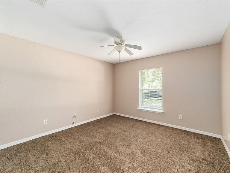 19619 SW Eagle Dr — Photo 23