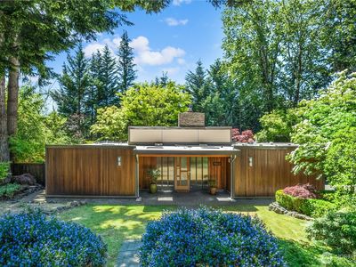 7623 NE 123rd Street, Kirkland, WA, 98034