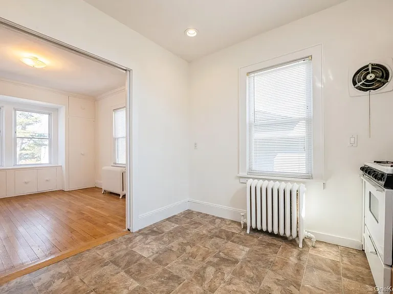 130 Soundview Rd — Photo 16