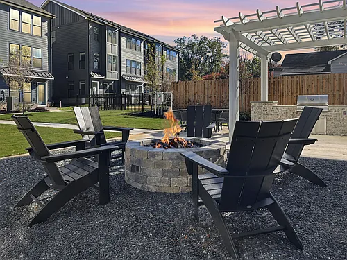 Maybrook Terraces Photo 1