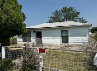 220 E 10th St, Raton, NM 87740
