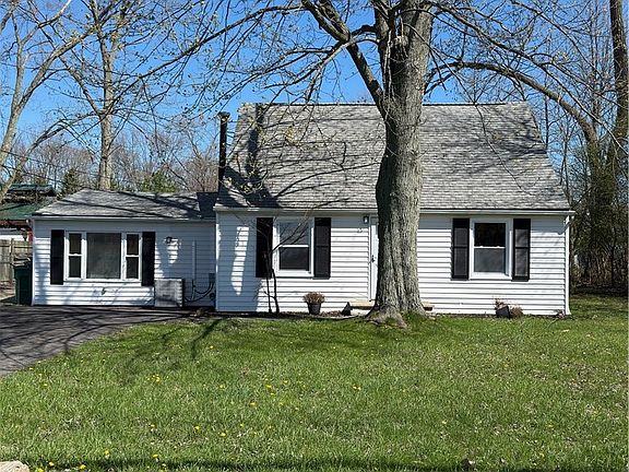 3rd image of 7325 Adkins Rd