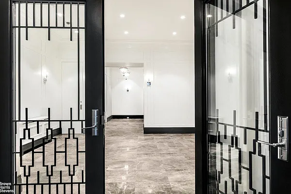 Sold by Compass | media 8