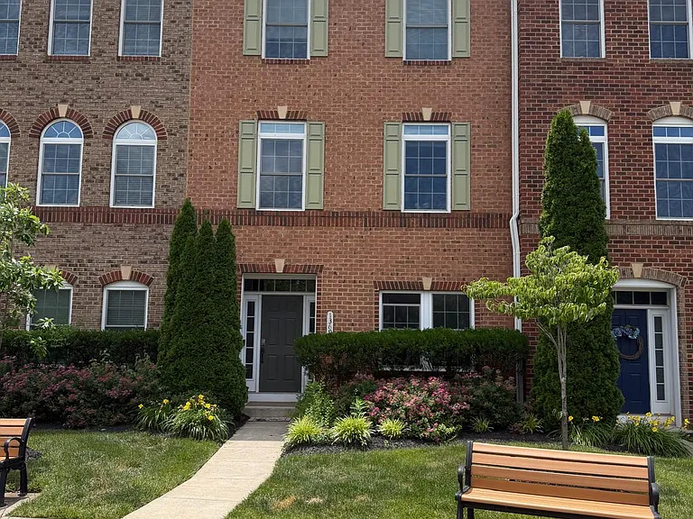 13697 Neil Armstrong Ave — Photo 8