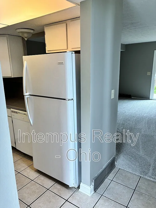 2 bed, 1.5 bath, 1052 sqft, $1,397 — Photo 4