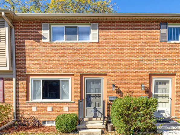 3034 Wolverine Dr, Ann Arbor, MI 48108