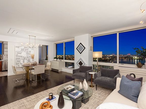2nd image of 215 E 96th St #31H