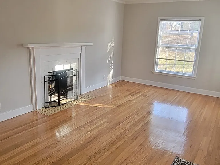 321 W Howard Ave #A — Photo 17