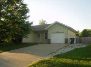 1503 W Warren Ave, Ozark, MO 65721