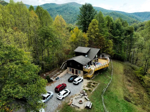 (undisclosed Address), Hot Springs, NC 28743