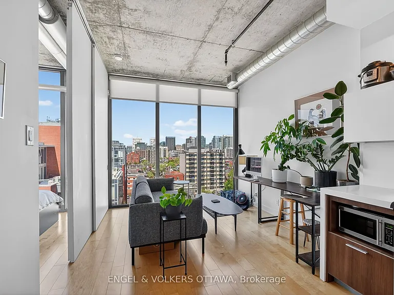 340 McLeod St #935 — Photo 5