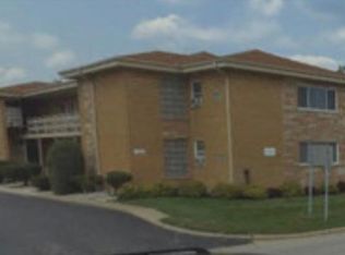 1012 N Wilke Rd #7, Arlington Heights, IL 60004