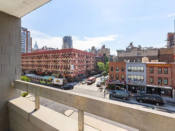 4th image of 85 8th Ave APT 4M