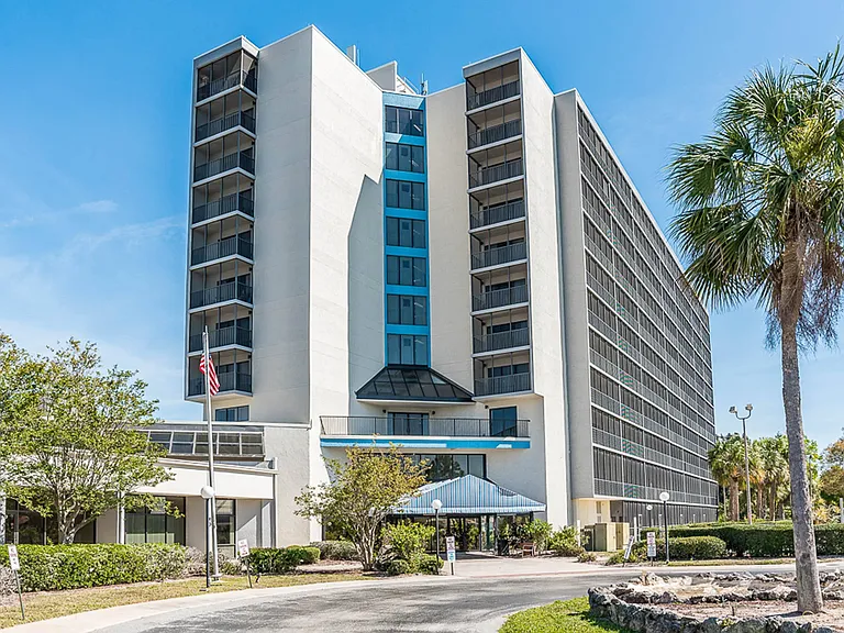The Lenox at Merritt Island — Photo 26