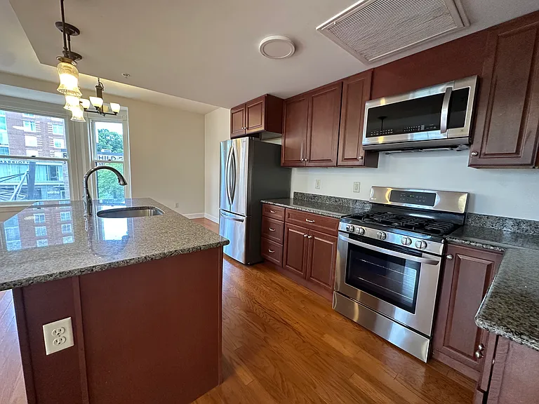 104 N Aurora St #3N — Photo 51