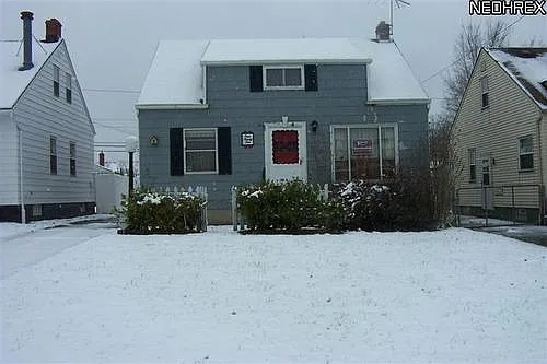 19010 Fairway Ave photo 1