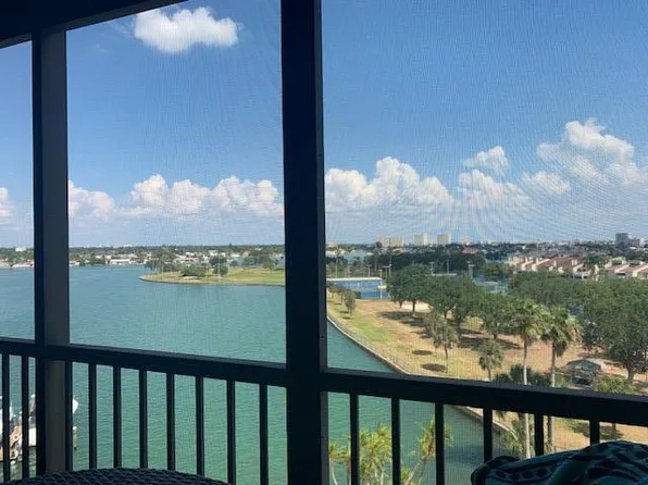 10355 Paradise Blvd APT 605, Treasure Island, FL 33706