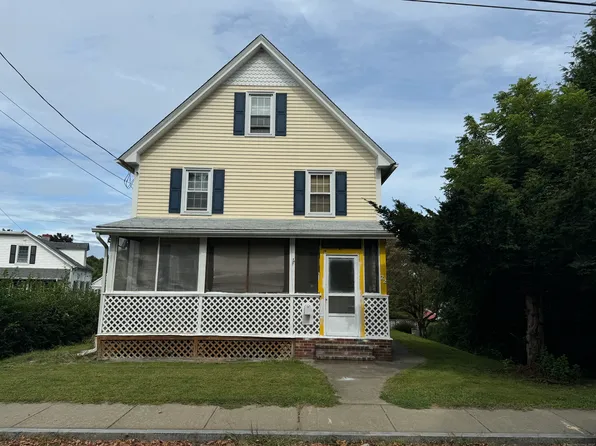 22 Mulberry Street, Norwich, CT 06360