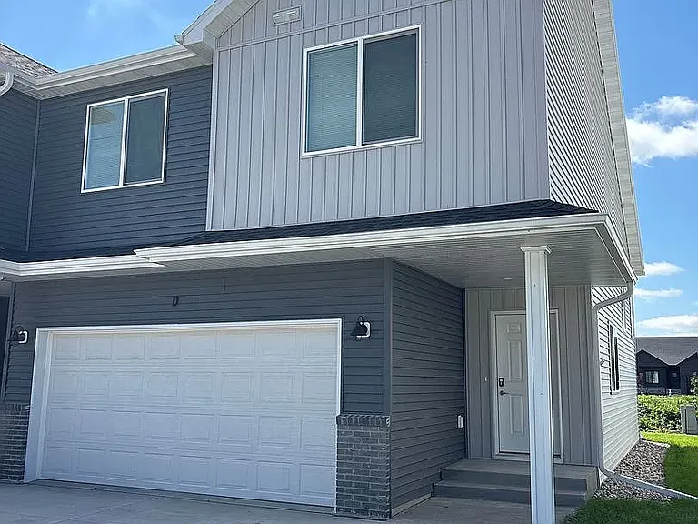 Wilds Townhomes 1 — Photo 13