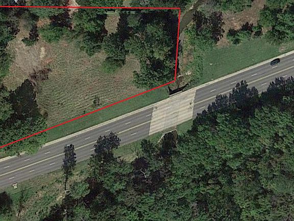 5th image of E Parkway Dr