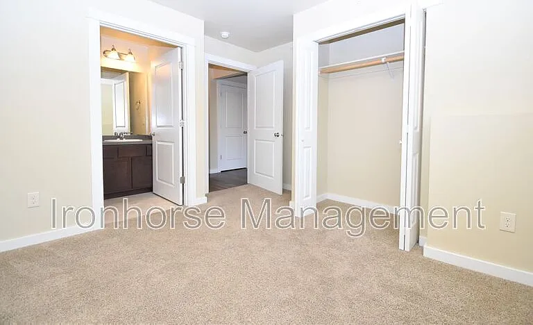 2226 Baxter Ln #3 — Photo 12