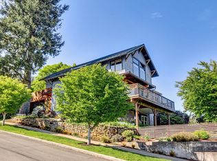 7209 SE Madison St, Portland, OR 97215