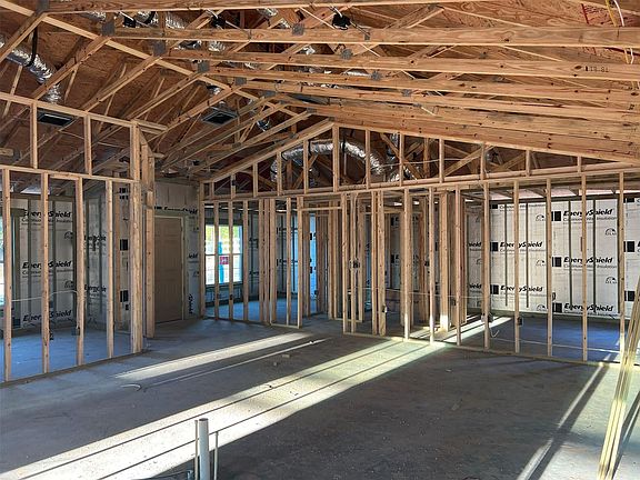 4th image of 13822 SW 61 St Place