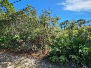 19 Monocoupe Cir, Panacea, FL 32346