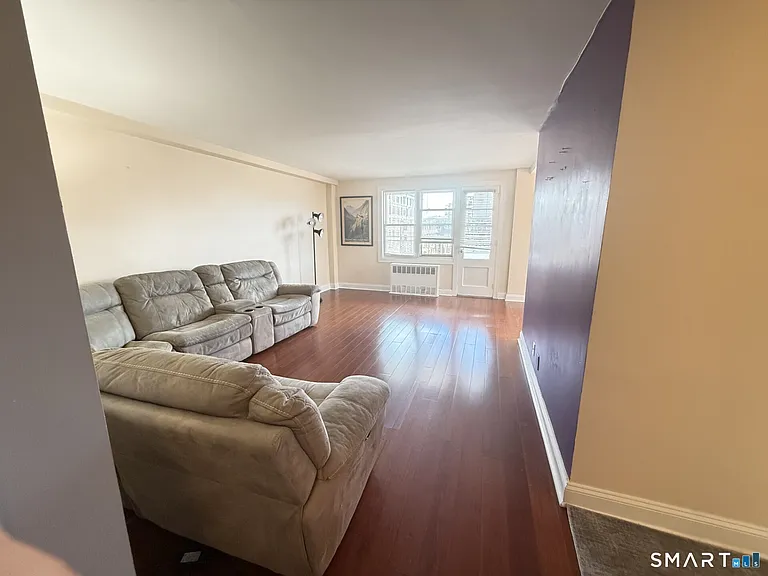 700 Summer St #6C — Photo 2