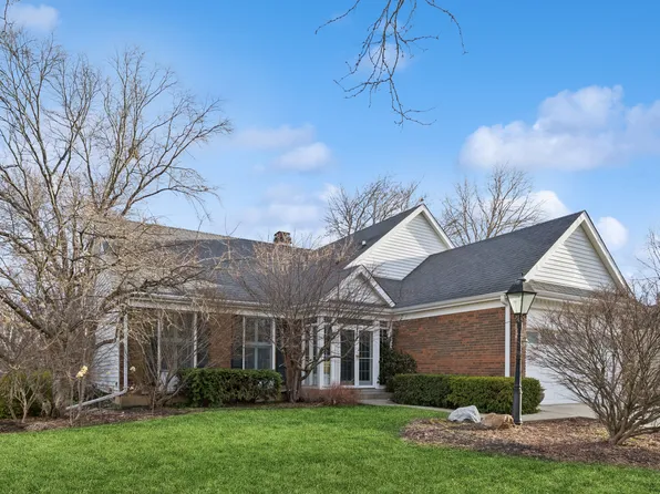 4 Athens Ct, Vernon Hills, IL 60061