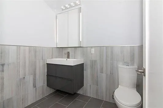 46 Carlton Ave #1 — Photo 9